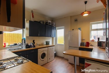 5 bed house, Albany Road, Plasnewydd, Cardiff, CF243NT - Image 1